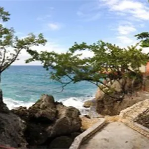 ** Hotel Xtabi Jamaica